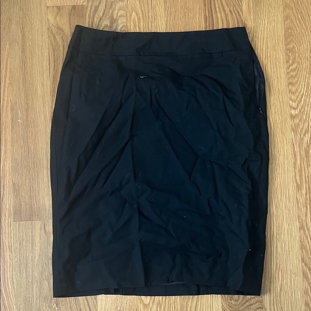 Banana Republic Classic Black Pencil Skirt